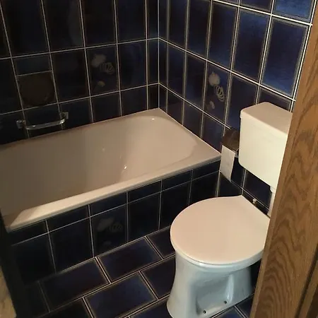 Δωμάτια σε οικογενειακή κατοικία Moises *